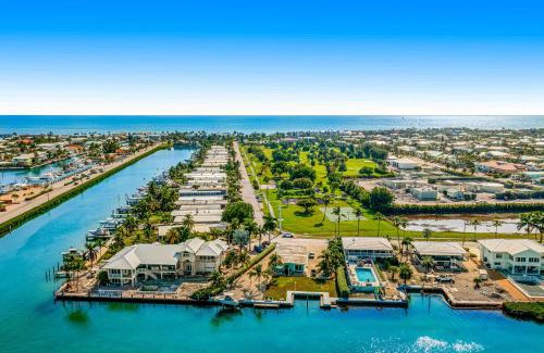 Key Colony Beach House | Breeze Palm