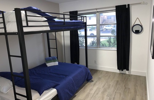 Pompano Beach House | Breeze Vacation Home with Heated Pool