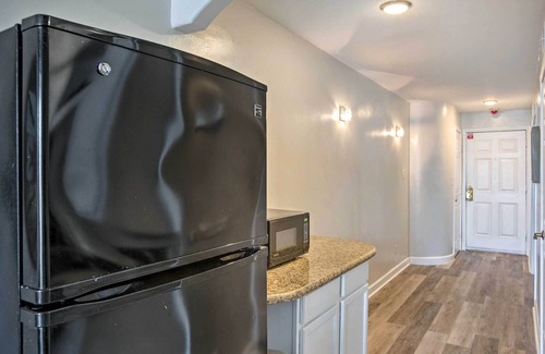 North Beach Condo | Breezy Beachfront Condo in Heart of Corpus Christi