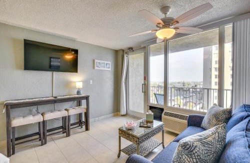 Daytona Beach Shores Apartment | Breezy Daytona Beach Studio with Balcony and Views!
