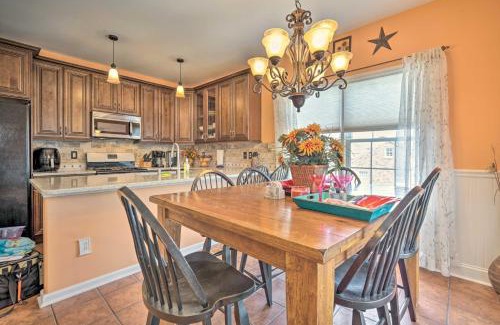 Wildwood Apartment | Breezy Wildwood Condo about 2 Blocks to Beach!