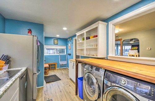 West Hills Apartment | Bremerton Apt ~ 2 Mi to Boardwalk & Breweries