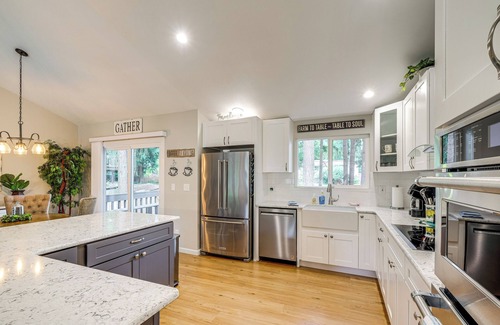 Bremerton House | Bremerton Home w/Fire Pit Near Parks & Museums