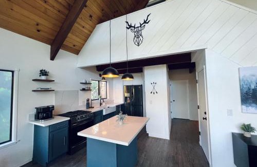 Lake Arrowhead House | Brentwood Haus