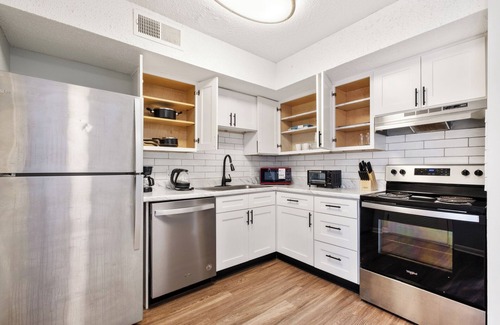 Nashville Apartment | Brentwood U2 I Cozy & Comfy I 2Bd I Free Parking