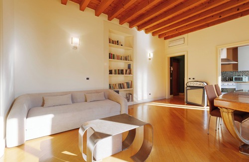 Milan Centre Apartment | Brera Apartments in Arena