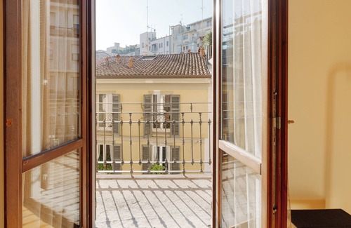 Milan Centre Apartment | Brera Apartments in Arena