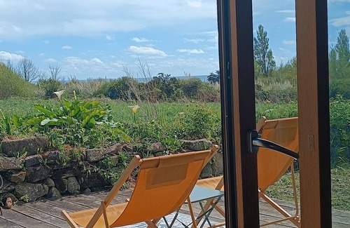 Poulgoazec House | Breton coastal "penty" house - walking distance to the beach
