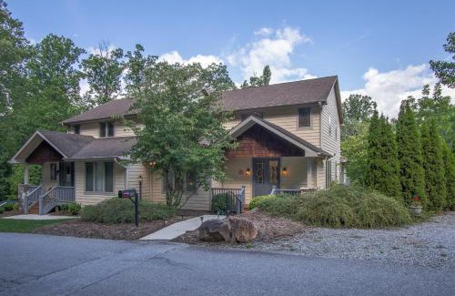 Brevard House | Brevard Basecamp