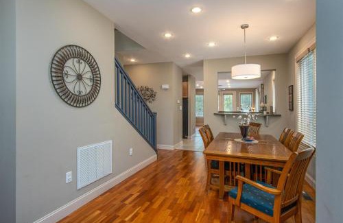 Brevard House | Brevard Basecamp