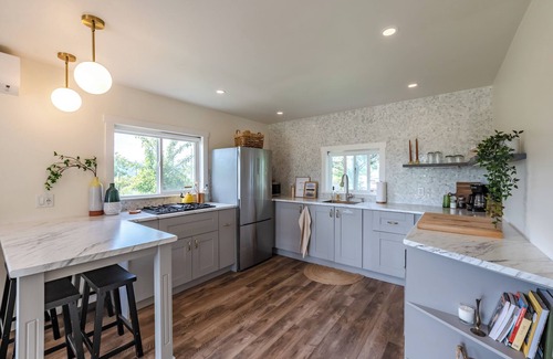 Okanagan-Similkameen House | Brew House on the Naramata Bench