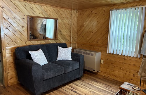 Orrington Cottage | Brewer Lake 3 bed/1.5 bath Waterfront Cottage