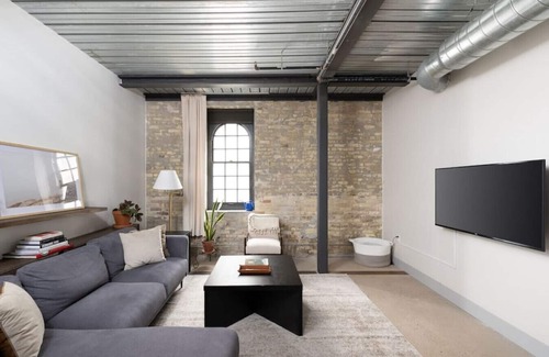 Westown Apartment | Brewery District Luxe 2BR Near Fiserv with Parking