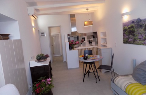 Skiros House | "Briar House", Skyros Island
