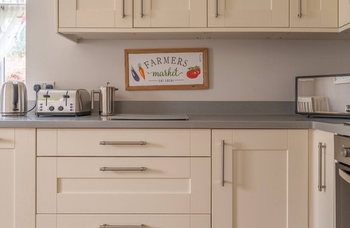 Graythwaite Cottage | Briar - sleeps 4 guests in 3 bedrooms