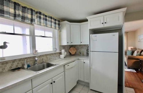 Newport House | Briarwood Multifamily