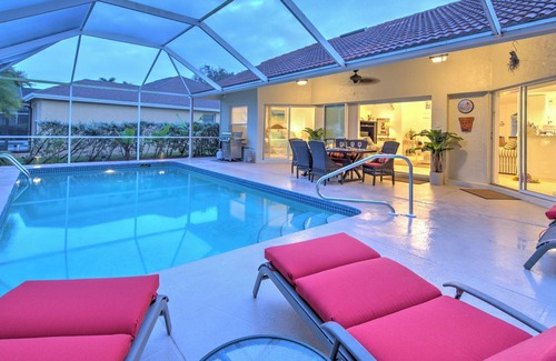 Central Naples House | Briarwood Palms - Fabulous Lakeside Home with private pool, Briarwood, Naples