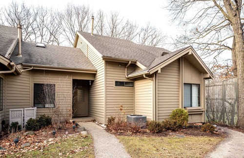 Fontana House | Briarwood Serenity at Abbey Springs – Secluded 4 BDR in Desirable Resort!
