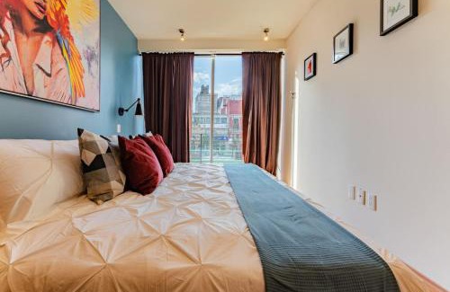 Reforma House | Brick apartment two blocks from plaza Rio de Janeiro Roma