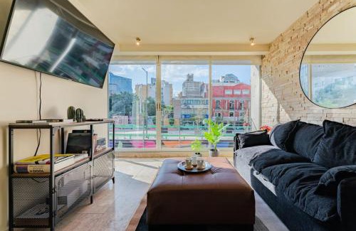 Reforma House | Brick apartment two blocks from plaza Rio de Janeiro Roma