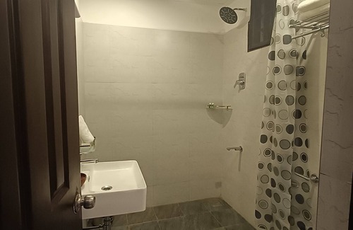 Sadras Hotel | BRICK CASTLE