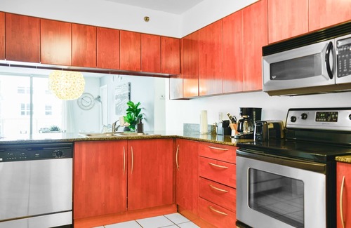 Brickell Apartment | Brickell Retreat with Views