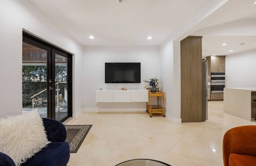 The Roads House | Brickell View Lux Villa