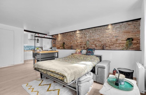 Saint - Michel Apartment | Bricks & Green - Palais de Justice- Carmes - WIFI