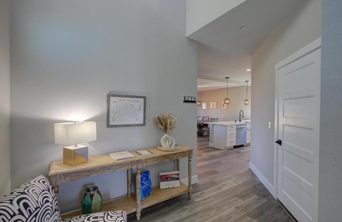 Ocean Shores House | Bridge House
