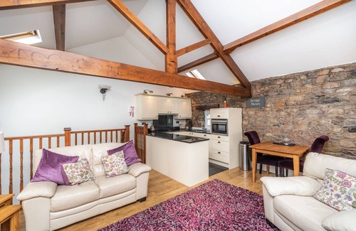 Keswick Cottage | Bridge Mews - a mew that sleeps 2 guests in 1 bedroom