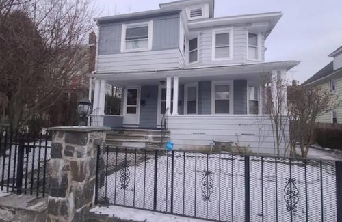 Brooklawn - St. Vincent Apartment | Bridgeport Global Retreat 1
