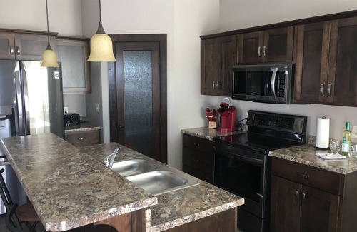 Spirit Lake House | Bridges Bay Ranch style, single story home with 3 bedrooms and 2 bathrooms