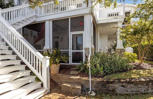 Morehead City Apartment | Bridgeview on Broad home