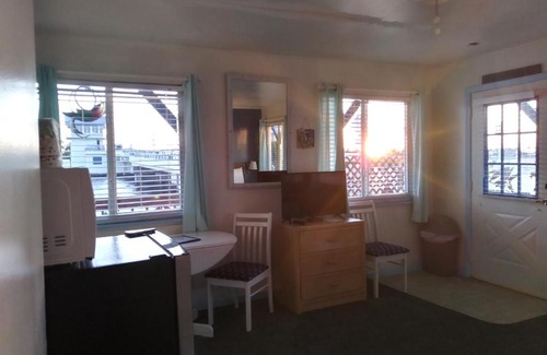 Matlacha Hotel | Bridgewater Inn