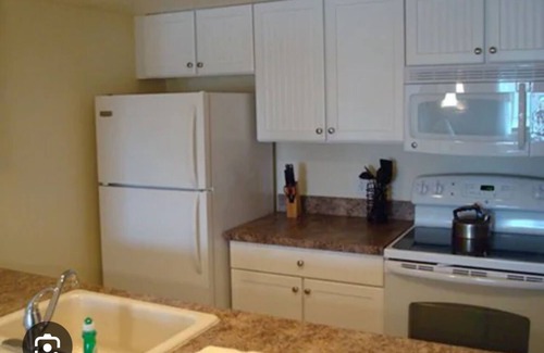 Southend Condo | Brigantine Beach Club Condo on the beach with pools.