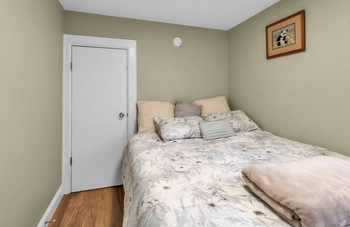 North Tonawanda Apartment | Bright 2 bedroom in North Tonawanda