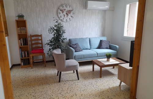 Roujan House | Bright 2-bedroom village house with courtyard.