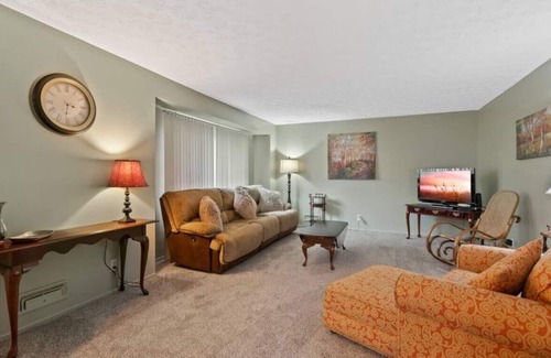 North Greece House | Bright 3-BDRM Ranch w/Patio in Greece, NY