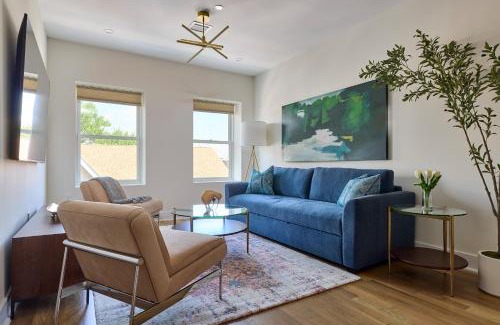 Hoboken Apartment | Bright 3BR Loft Hoboken Gem