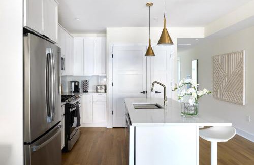 Hoboken Apartment | Bright 3BR Loft Hoboken Gem