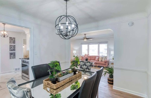 Cleveland House | Bright 3BR Retreat w/4-Season Sunroom & Modern Touches