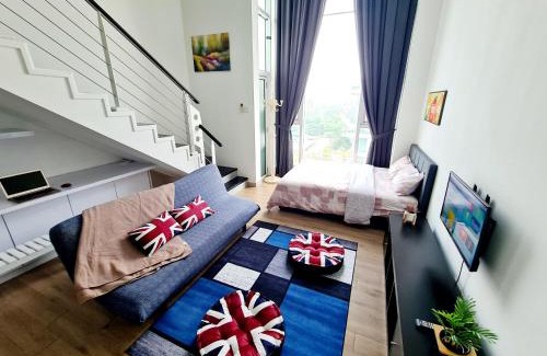 Taman Hock Ann Apartment | Bright 7 Guests Scott Garden Duplex 1 Room Old Klang Road, Taman Desa, Kuchai Lama, Bangsar South, Pearl Point, Mid Valley, Kuala Lumpur