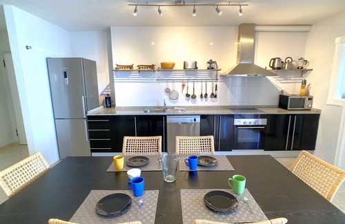 San Javier Apartment | Bright and spacious apartment in Tomás Maestre