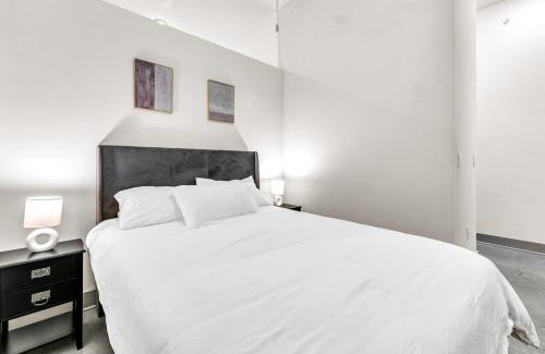 Fort Worth Apartment | Bright and Breezy Studio