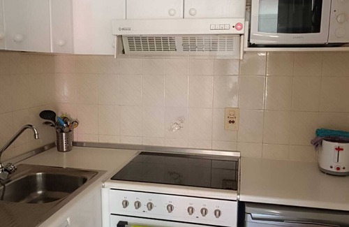 Jaca Apartment | Bright and centrally located with views. Wifi and TV. Ski resorts nearby.
