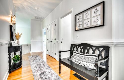 High Point House | Bright and Elegant Home in High Point with Deck!