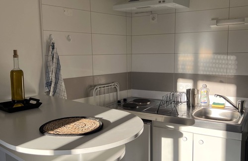 Carpentras Apartment | Bright and Optimized Studio in the Heart of the City