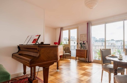 Republique–Point-du-Jour Apartment | Bright and quiet apartment near Porte de Saint Cloud