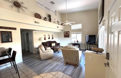 Mesquite House | Bright and Spacious 2 Story Condo