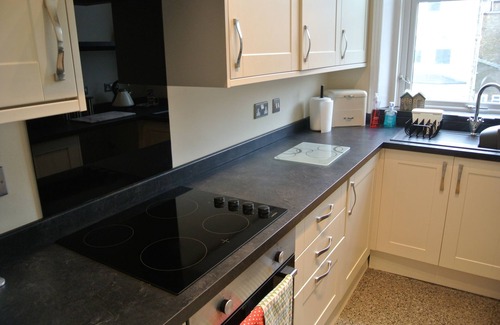 Bridlington Old Town Apartment | Bright and spacious apartment with sea view in charming Bridlington North side